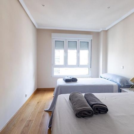 Apartamento Centro Gijon Con Parking Apartman Kültér fotó