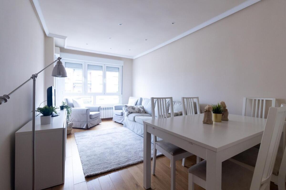 Apartamento Centro Gijon Con Parking Apartman Kültér fotó