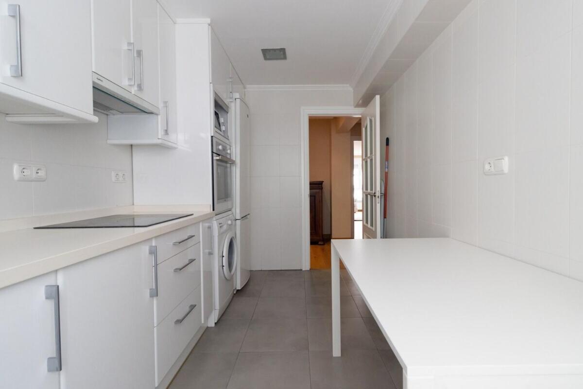Apartamento Centro Gijon Con Parking Apartman Kültér fotó